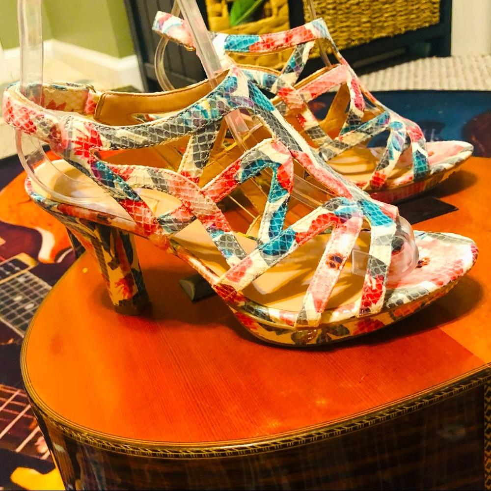Naturalizer Snake Pattern Heeled Sandals! - image 1